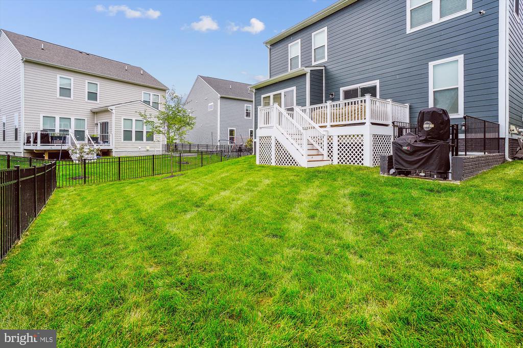 17787 WHITE CAMPION WAY