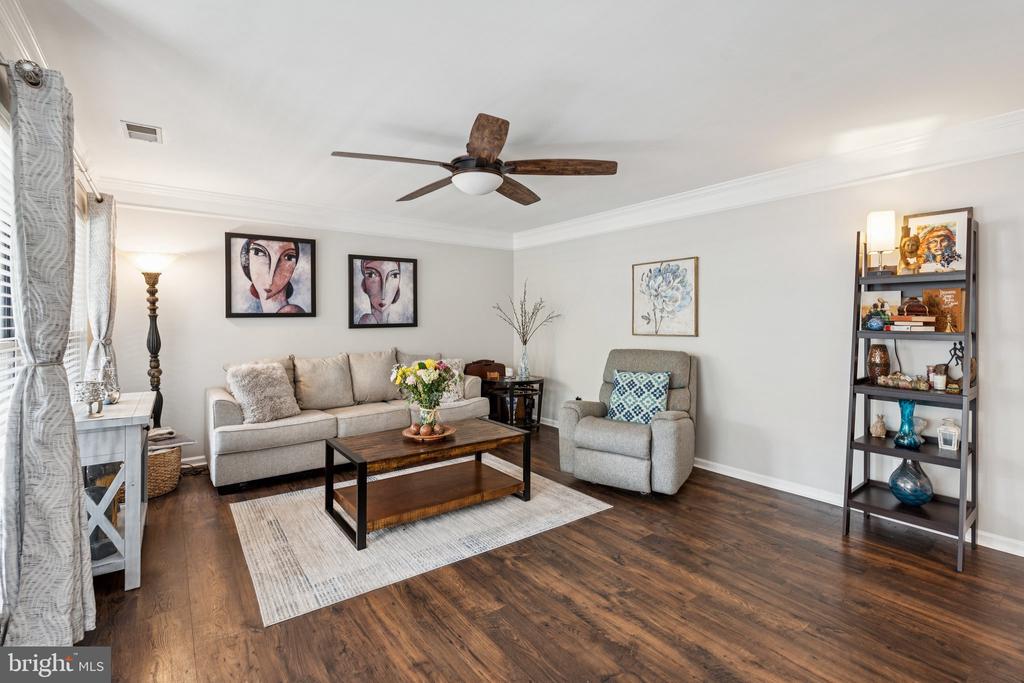 11193 RIENZI PLACE 203
