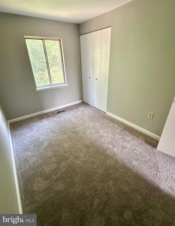 1960 FOUNTAINBROOK COURT