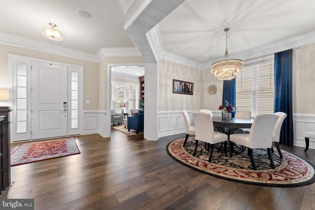 6238 CHANCELLORSVILLE DRIVE
