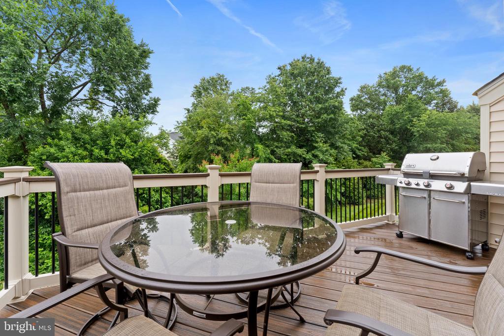 6238 CHANCELLORSVILLE DRIVE