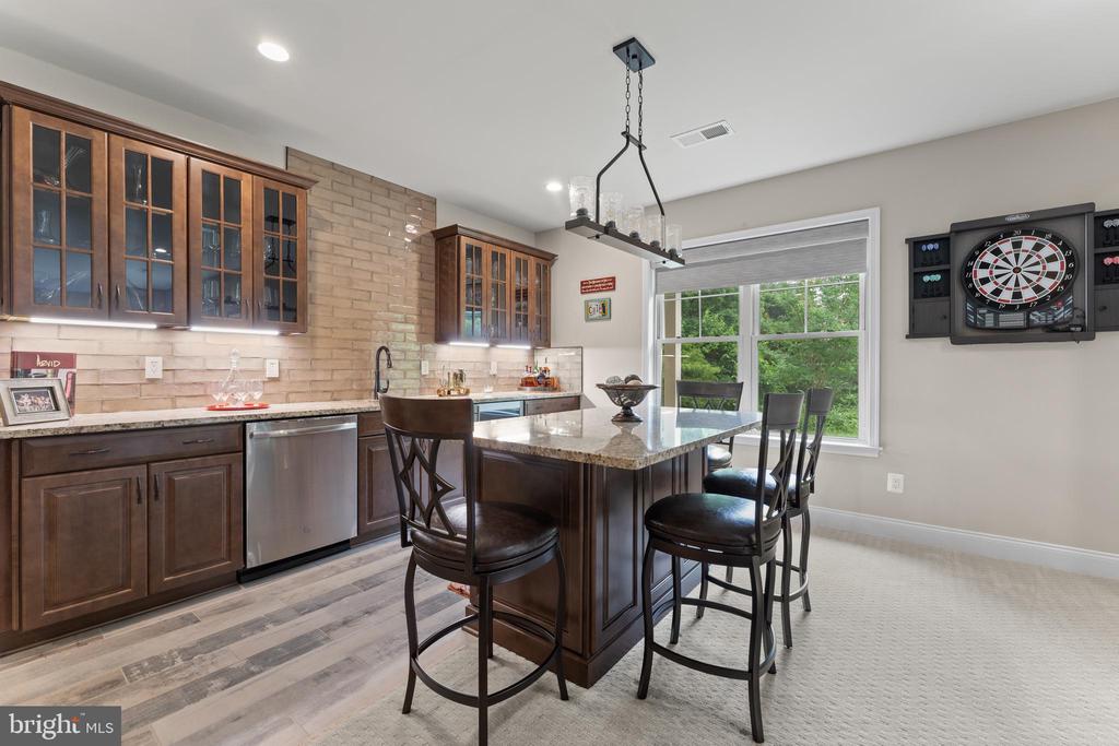 6238 CHANCELLORSVILLE DRIVE