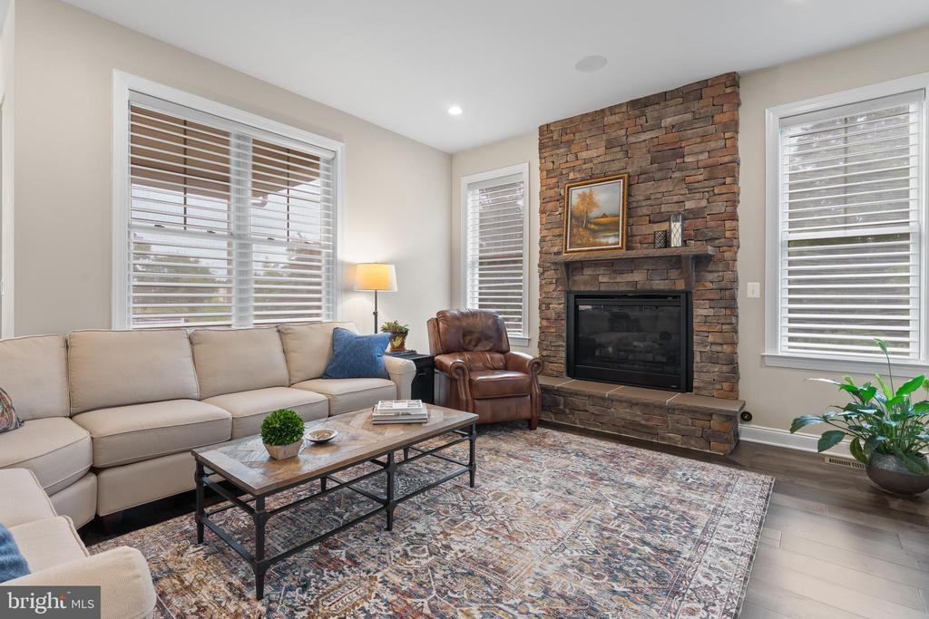 6238 CHANCELLORSVILLE DRIVE