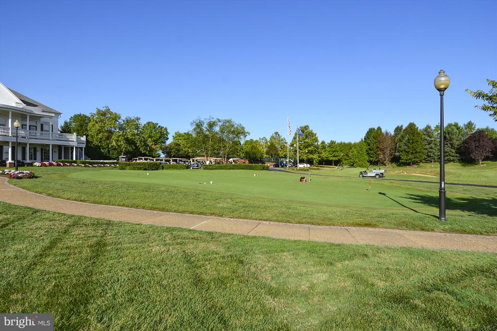 13882 CINCH LANE