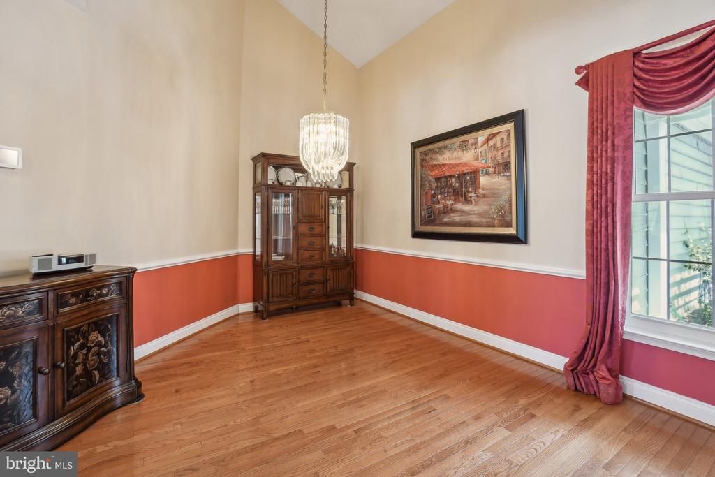 13882 CINCH LANE