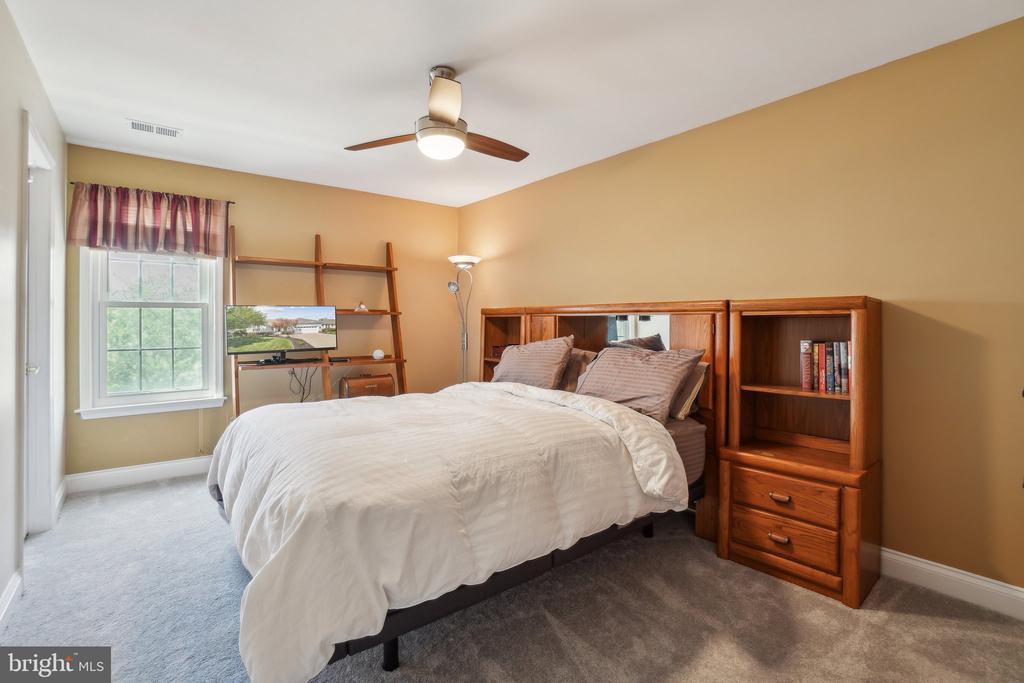 13882 CINCH LANE