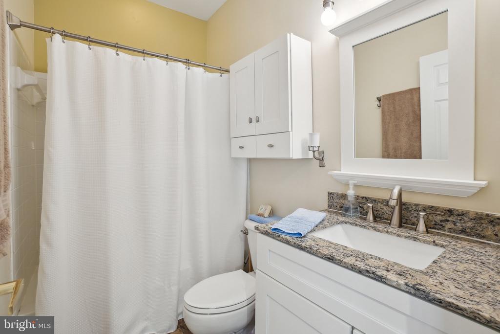 13882 CINCH LANE