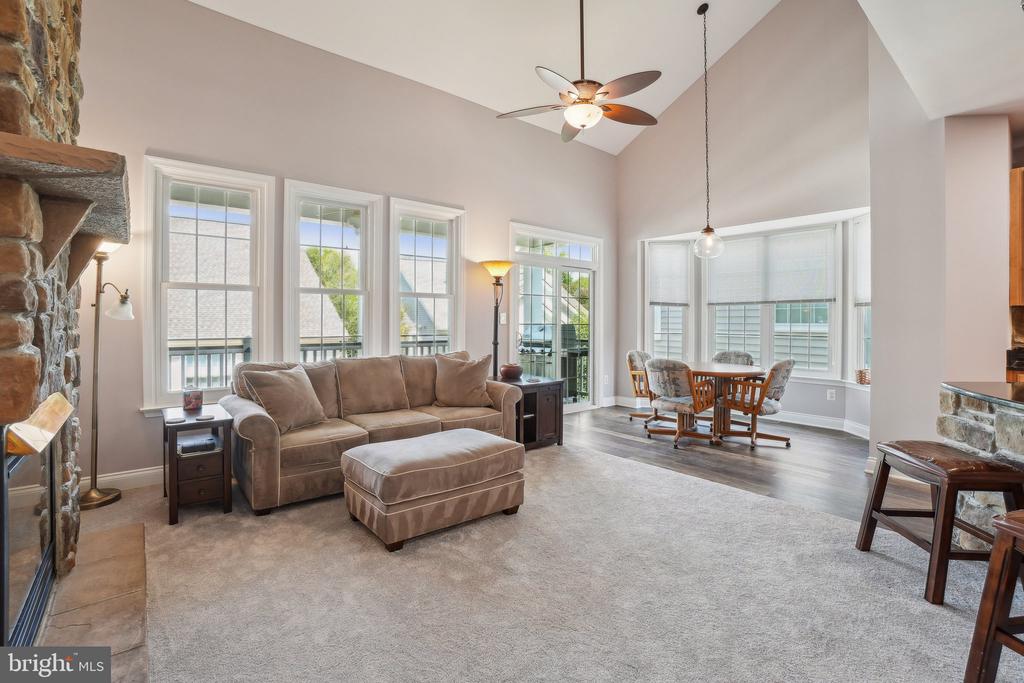 13882 CINCH LANE