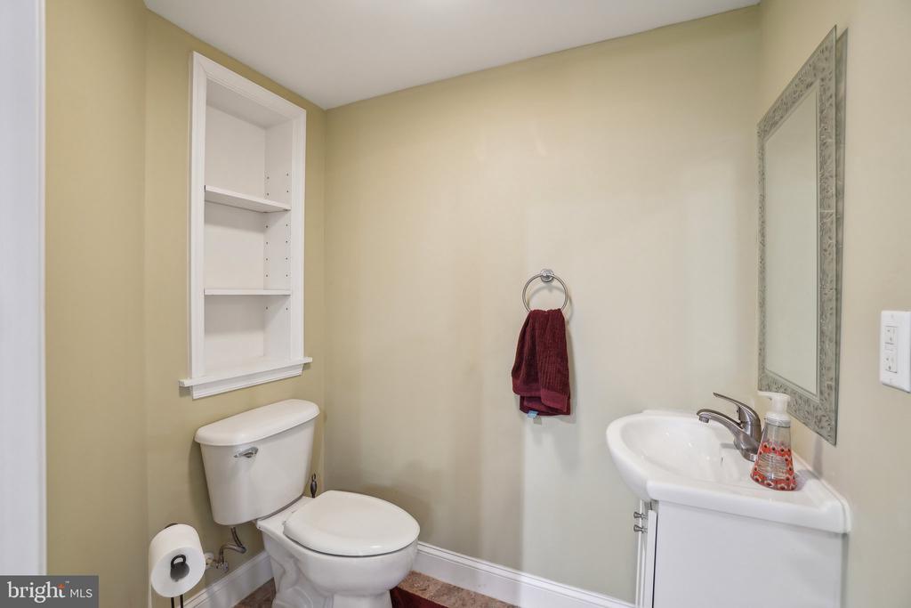 13882 CINCH LANE