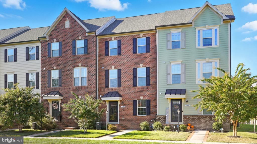2190 HEMLOCK BAY ROAD