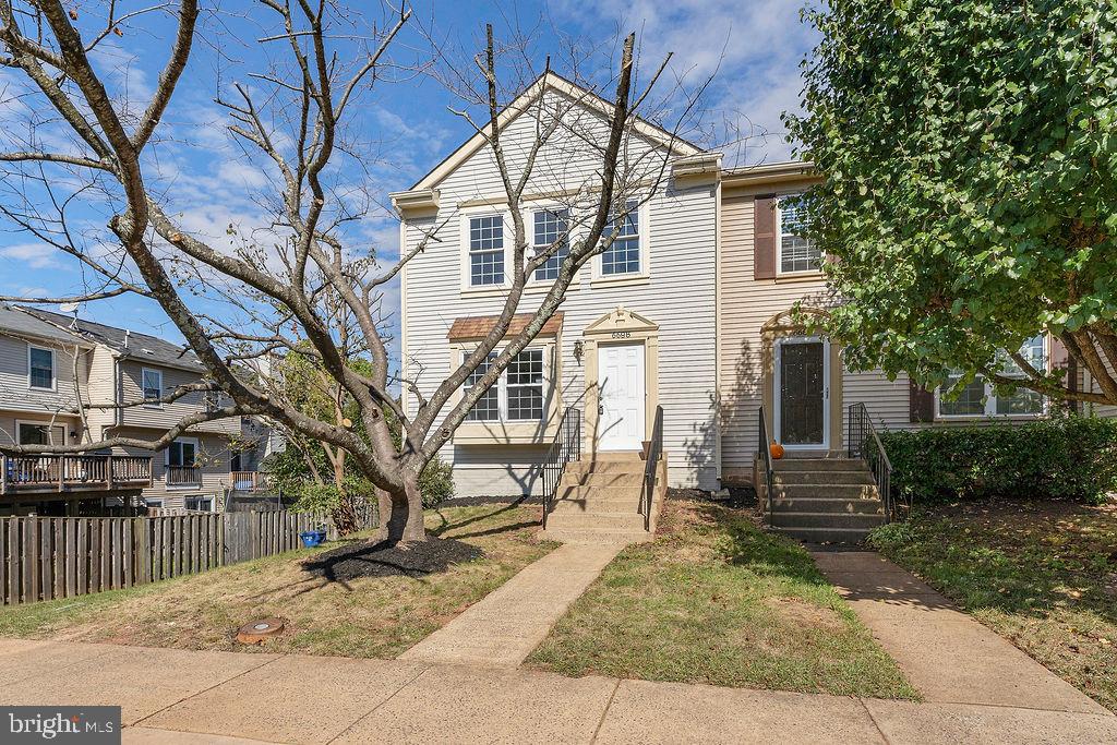 6688 COMANCHE COURT