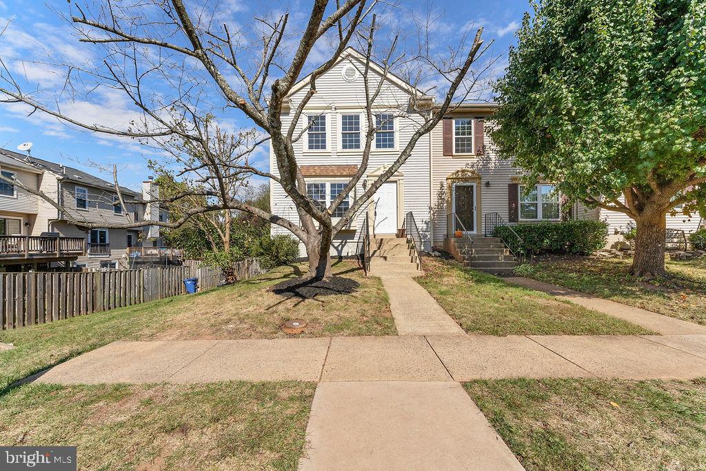 6688 COMANCHE COURT