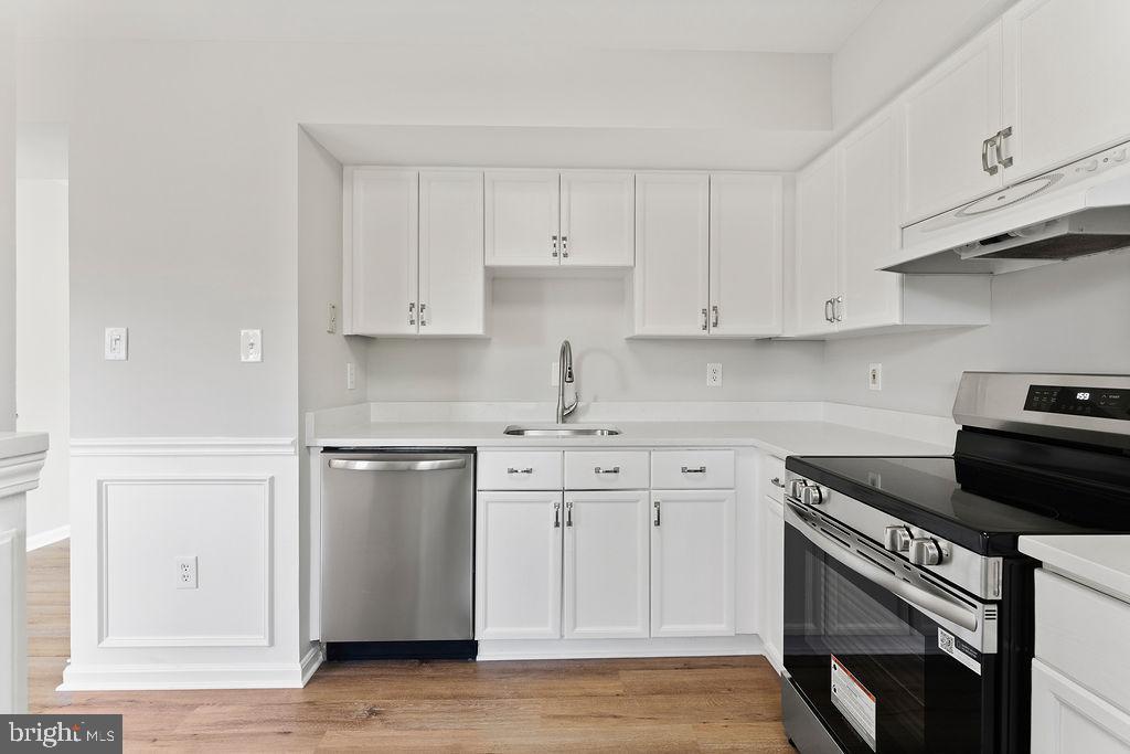 6688 COMANCHE COURT