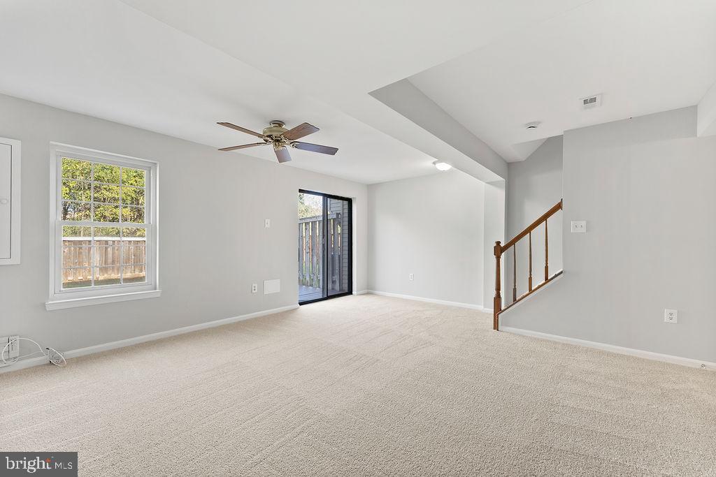 6688 COMANCHE COURT