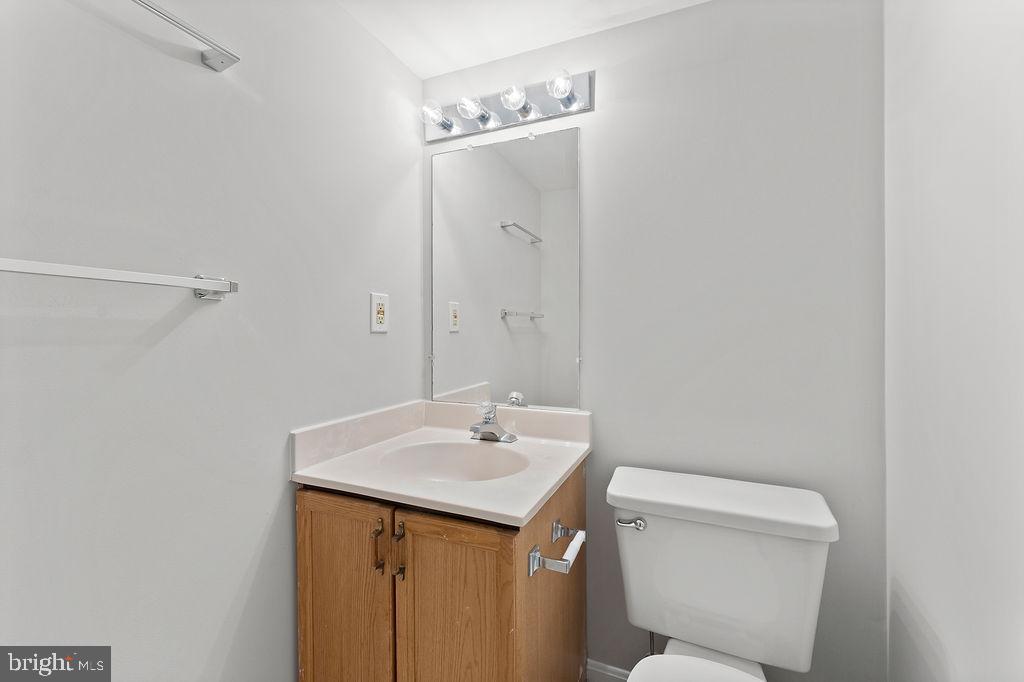 6688 COMANCHE COURT