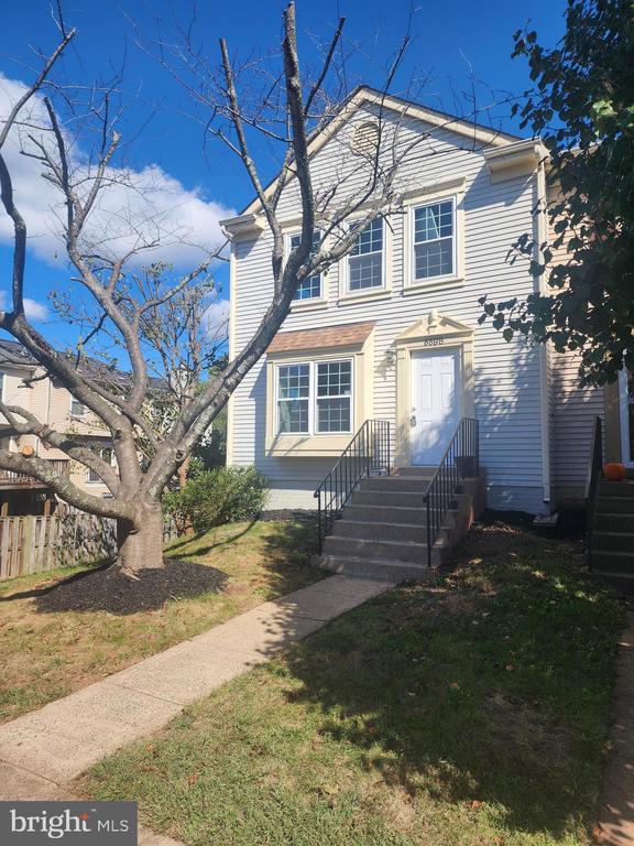 6688 COMANCHE COURT