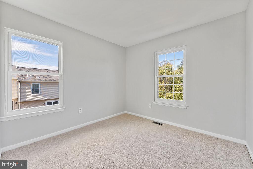 6688 COMANCHE COURT