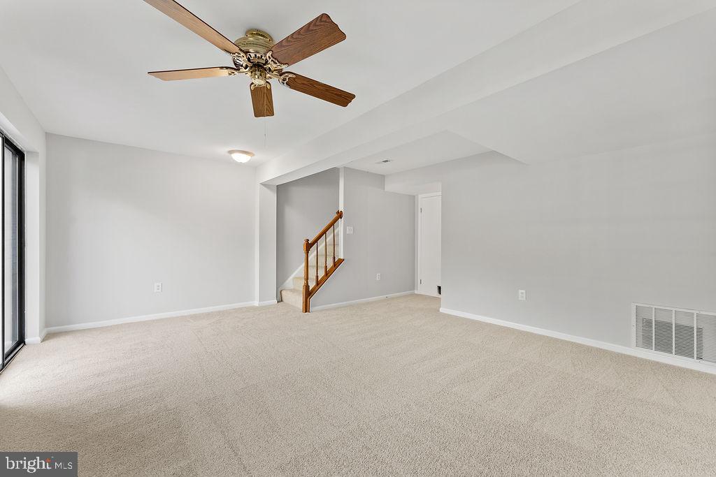 6688 COMANCHE COURT