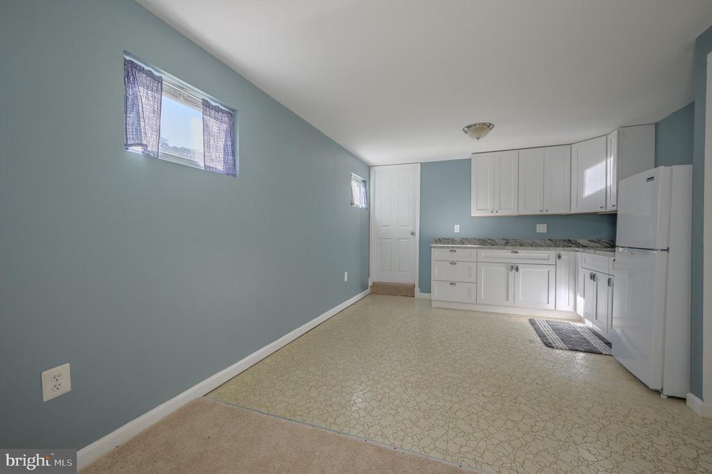2893 CHALET COURT