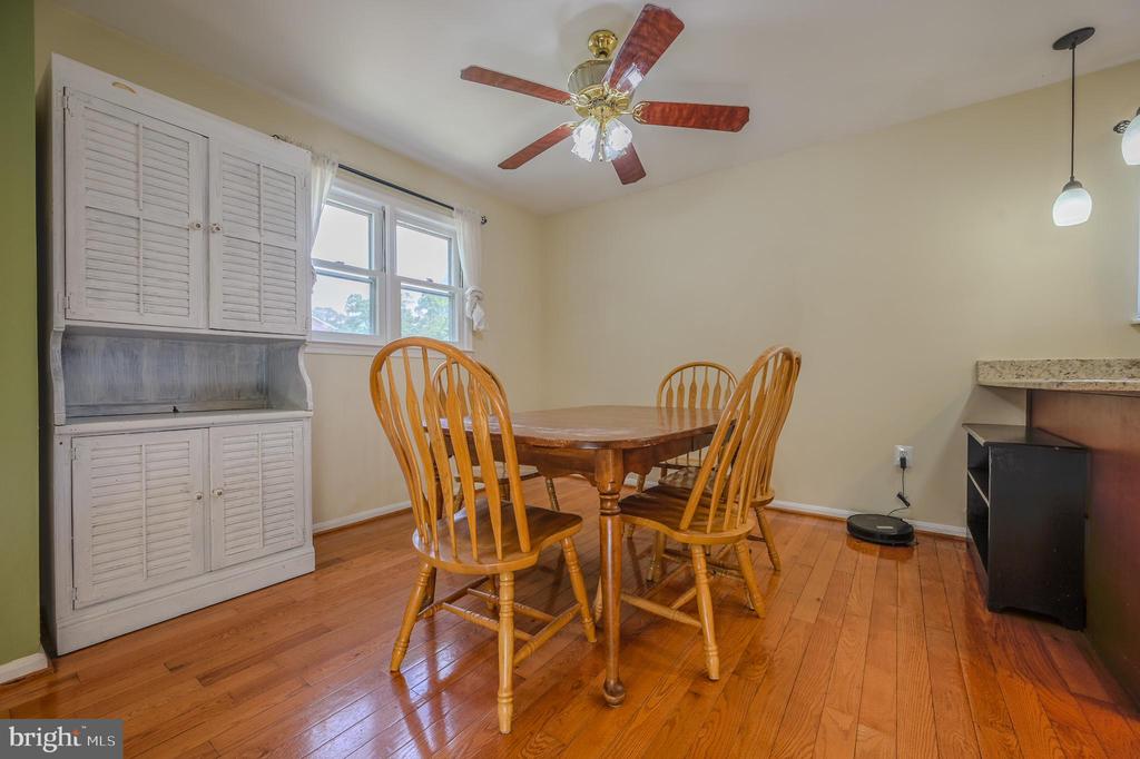 2893 CHALET COURT