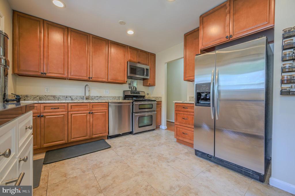 2893 CHALET COURT