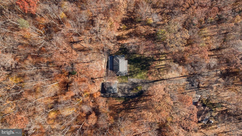 11106 LAKE JACKSON DRIVE