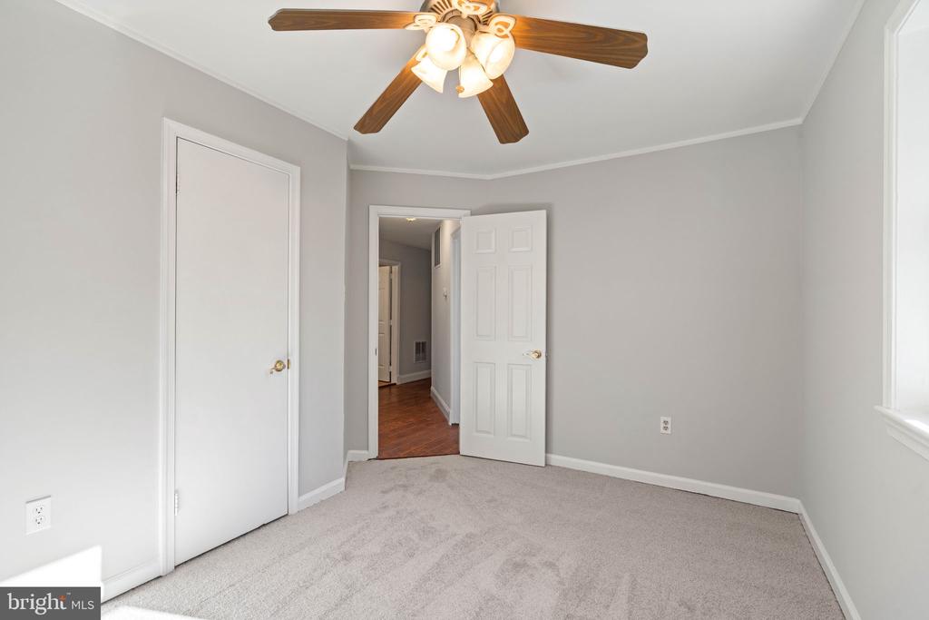 11106 LAKE JACKSON DRIVE