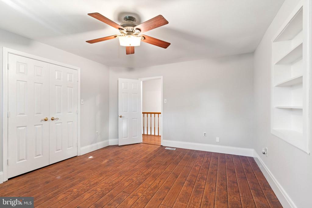 11106 LAKE JACKSON DRIVE