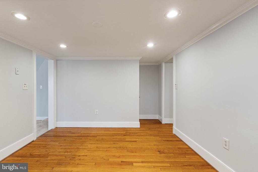 11106 LAKE JACKSON DRIVE