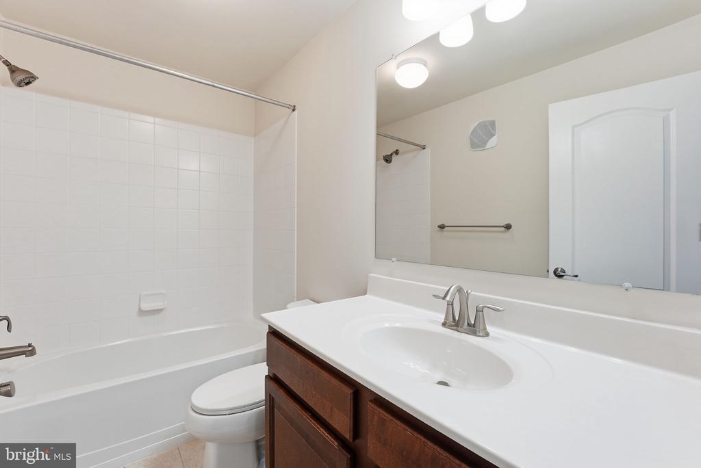 4936 DANE RIDGE CIRCLE