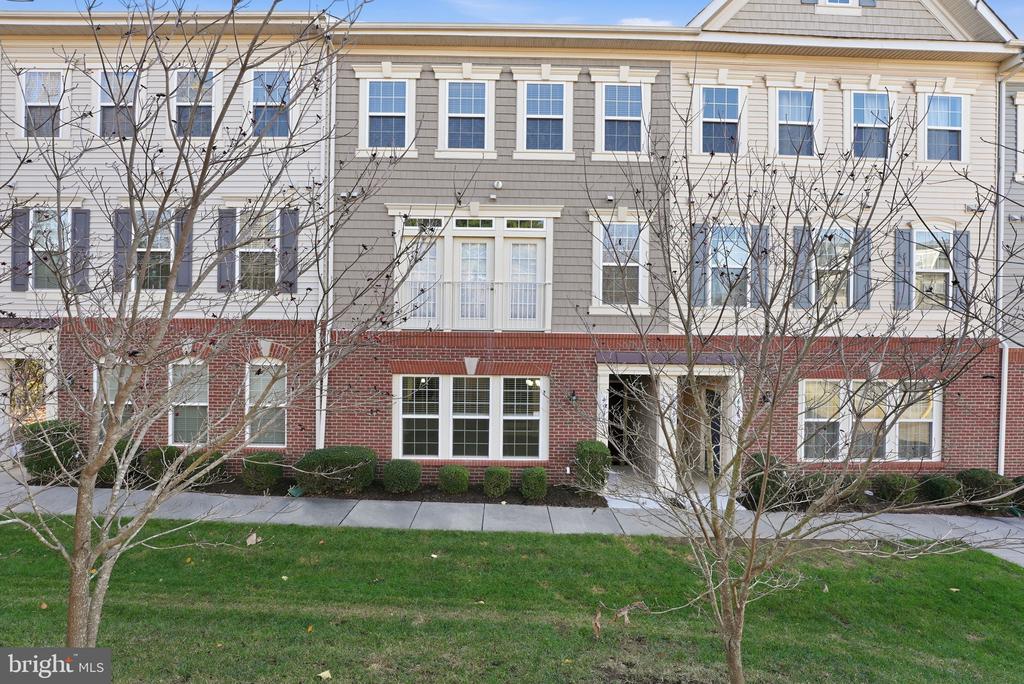 4936 DANE RIDGE CIRCLE