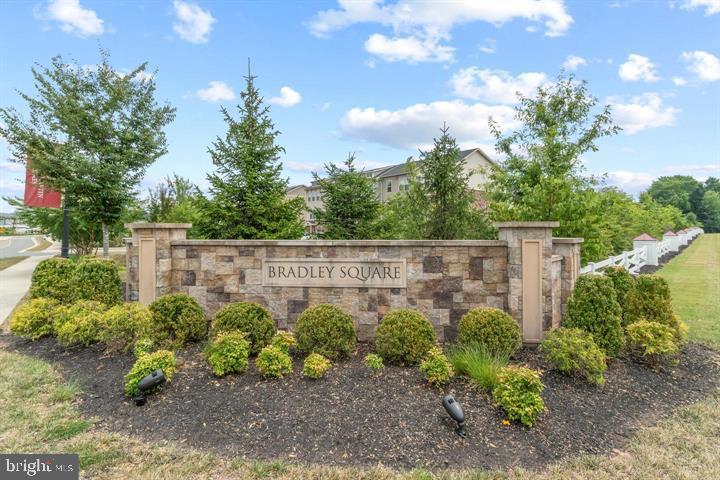 10644 HINTON WAY