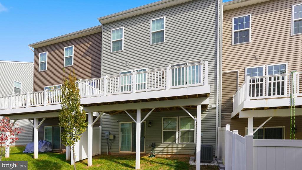 10644 HINTON WAY