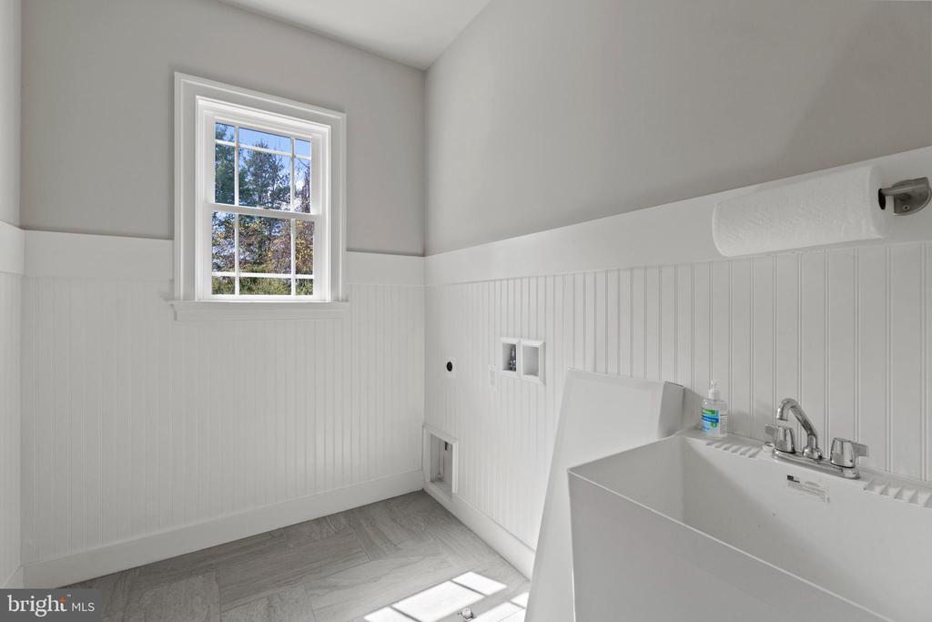 13725 ORLANDO ROAD