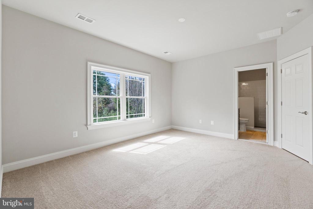 13725 ORLANDO ROAD