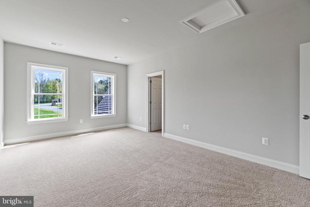 13725 ORLANDO ROAD