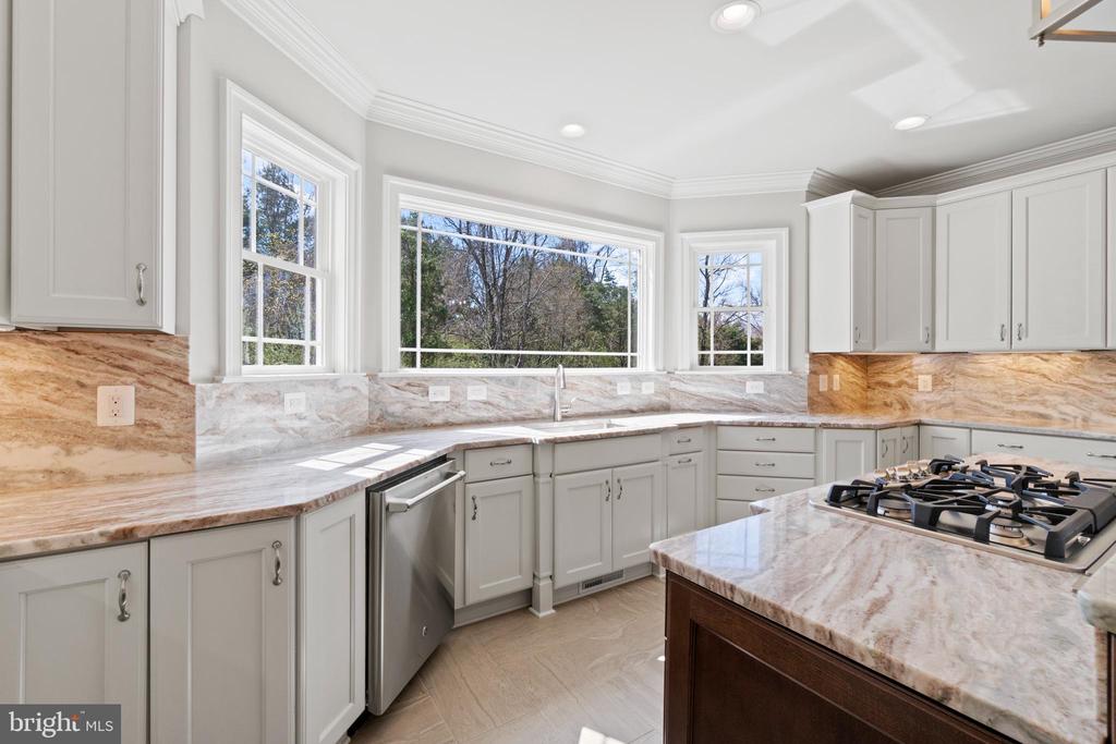 13725 ORLANDO ROAD