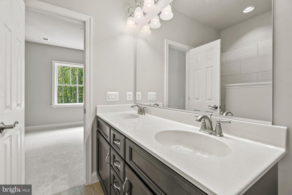13741 ORLANDO ROAD