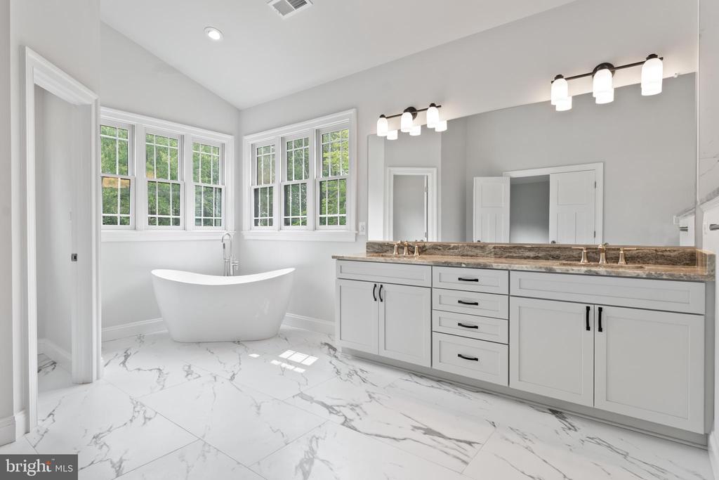 13749 ORLANDO ROAD