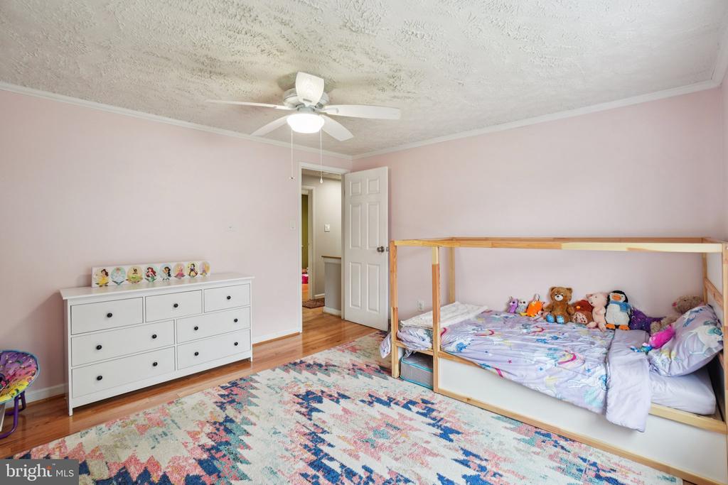 16041 MACEDONIA DRIVE