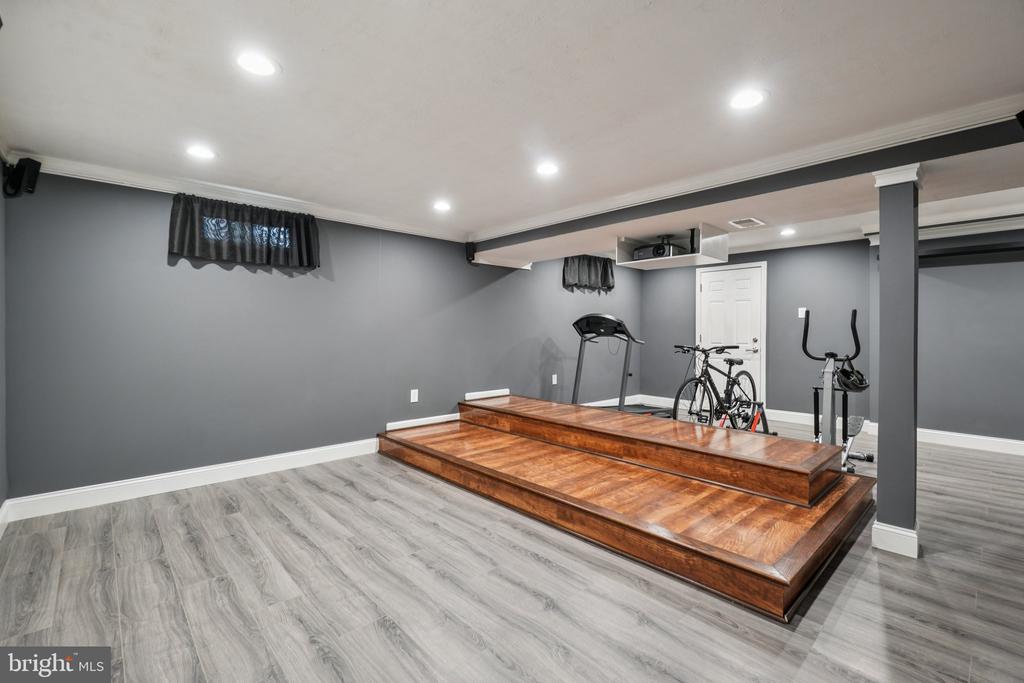 16041 MACEDONIA DRIVE