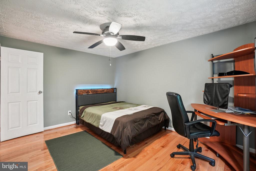 16041 MACEDONIA DRIVE