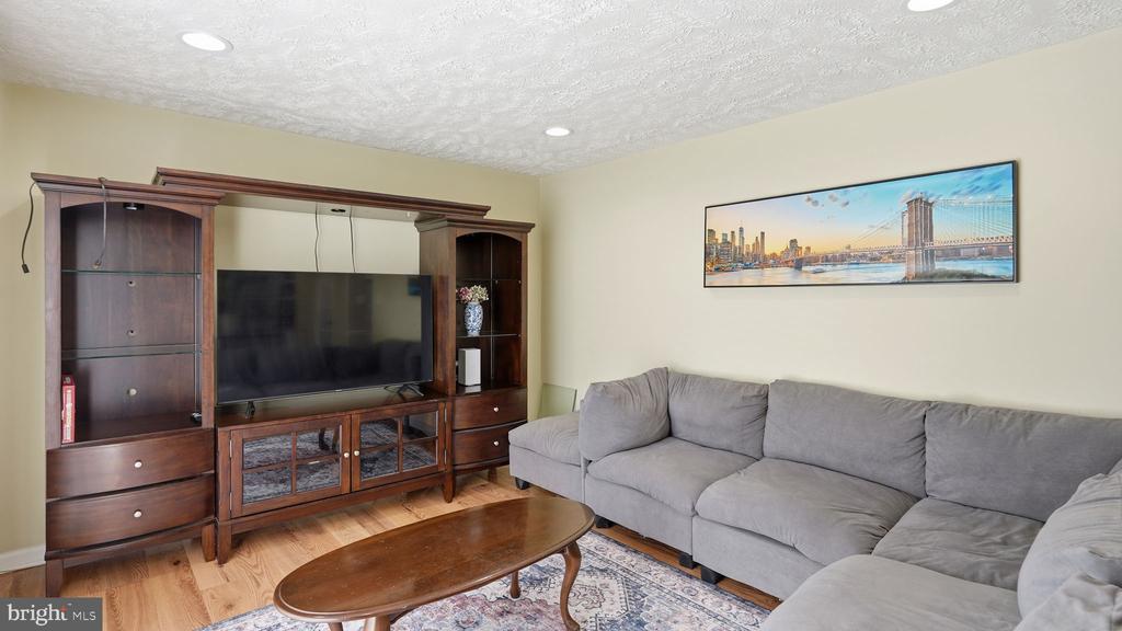 16041 MACEDONIA DRIVE