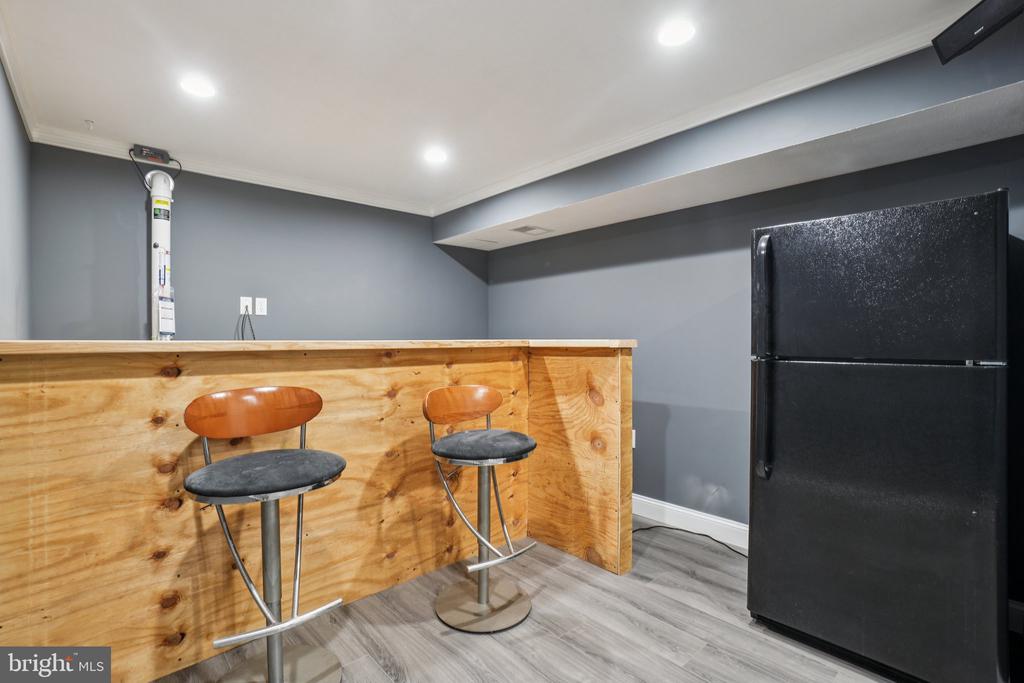 16041 MACEDONIA DRIVE