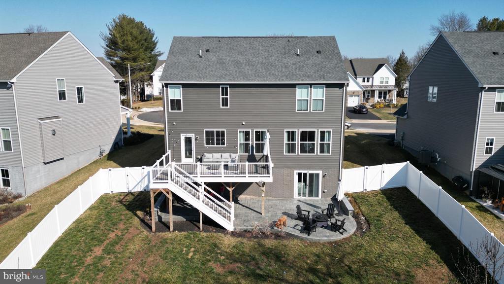9441 DESCHAMP CT.