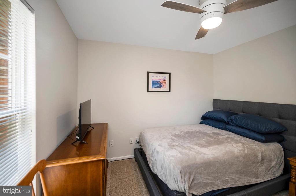 3580 SHERBROOKE CIRCLE 301