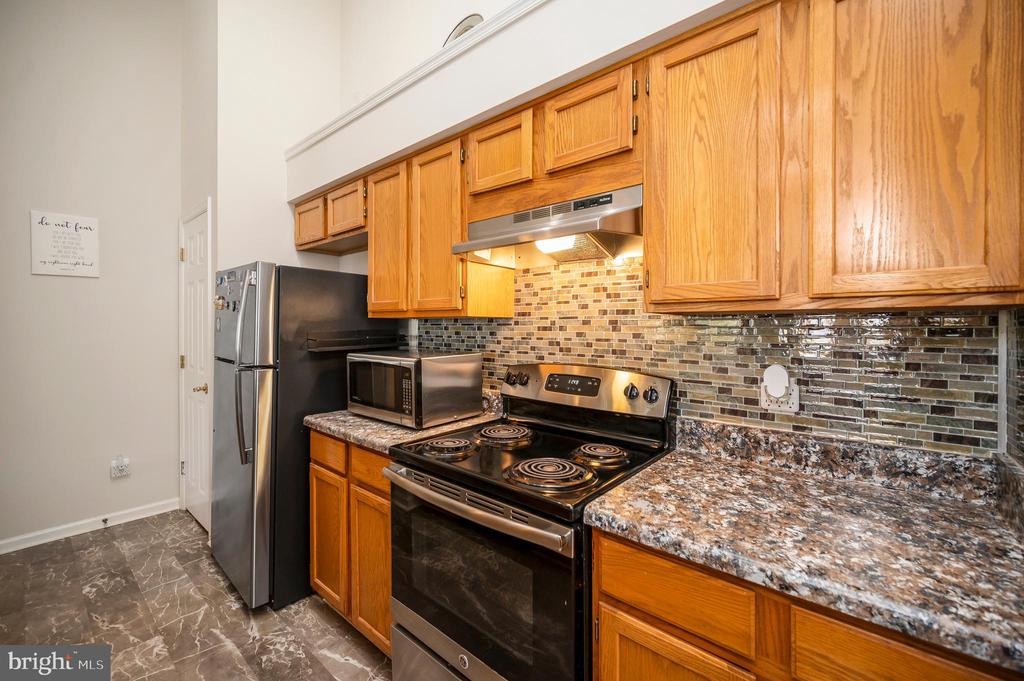 3580 SHERBROOKE CIRCLE 301