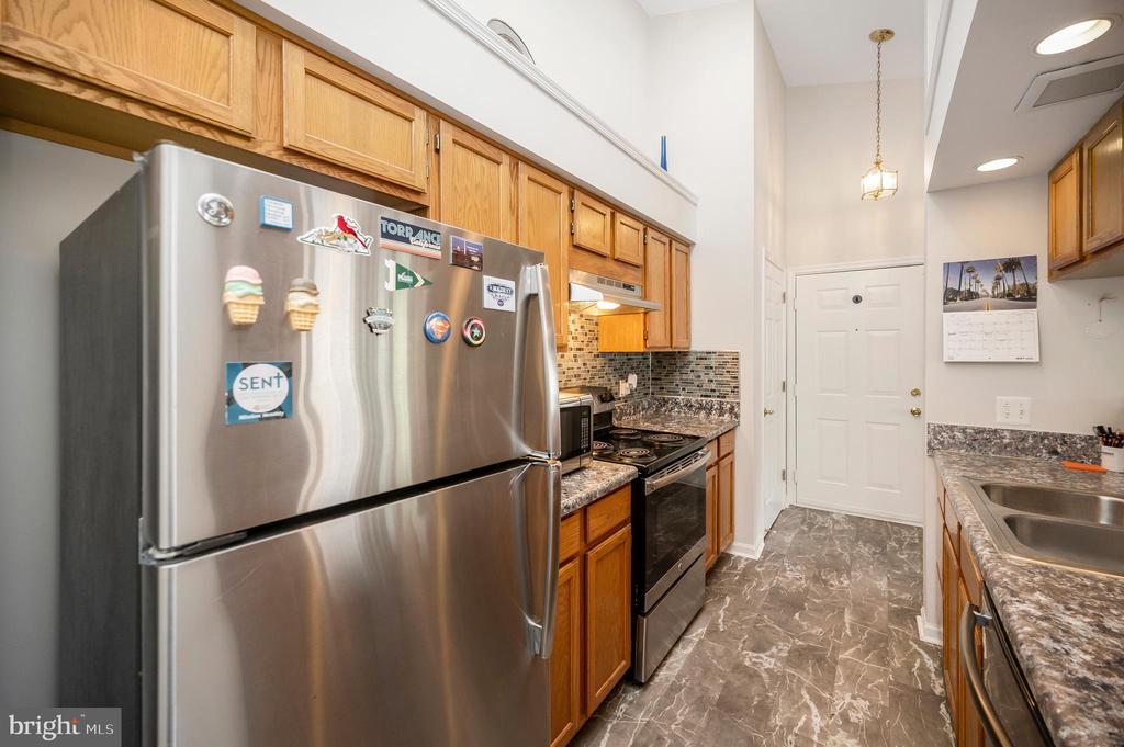 3580 SHERBROOKE CIRCLE 301