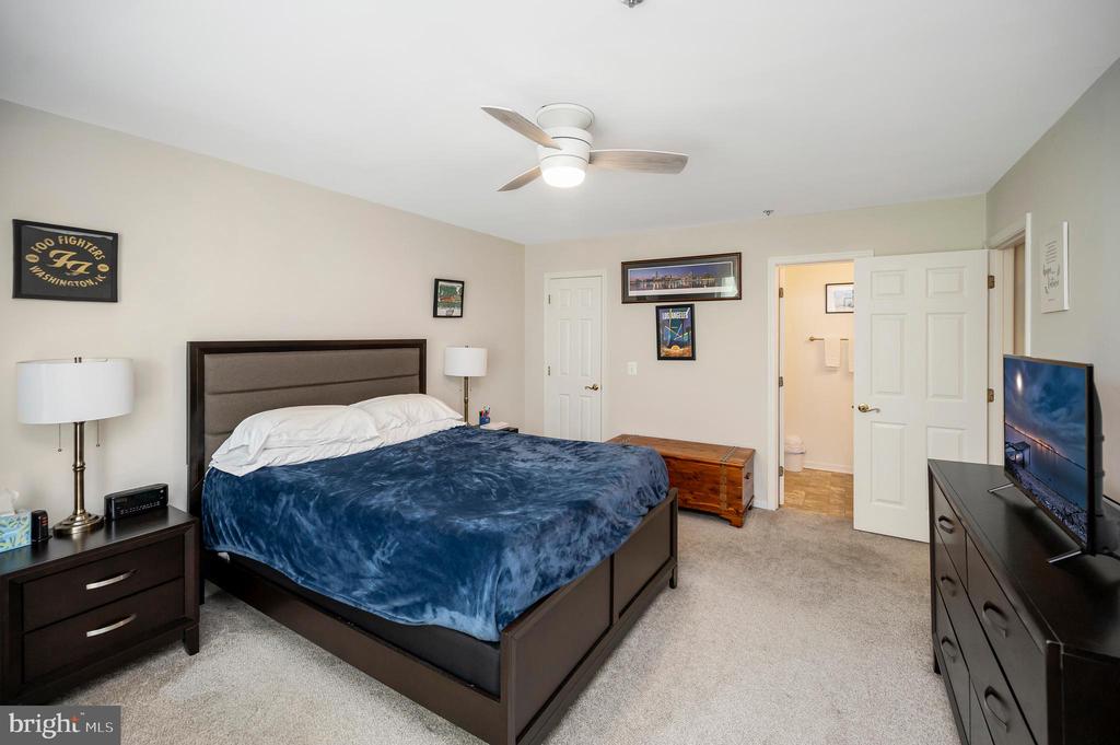 3580 SHERBROOKE CIRCLE 301