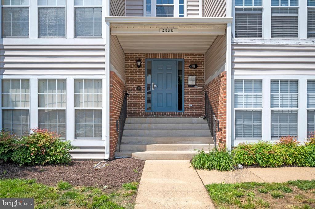 3580 SHERBROOKE CIRCLE 301